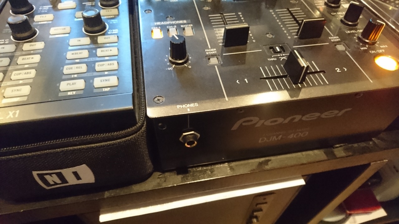 DJM-400 ヘッドフォンジャックの修理 - 澤崎工務店のブログ